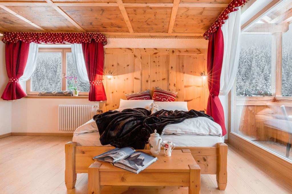 Chalet Alpenrose Bio Wellness Naturhotel Cogolo Exteriér fotografie